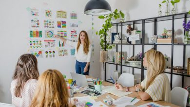10 کسب و کار موفق که توسط زنان راه اندازی شده اند 390x220 - بررسی 10 کسب و کار موفق که توسط زنان راه اندازی شده اند