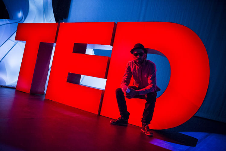 دهه با کنفرانس TED؛ زمانی برای توسعه ایده‌ها - یک دهه با کنفرانس TED؛ زمانی برای توسعه ایده‌ها